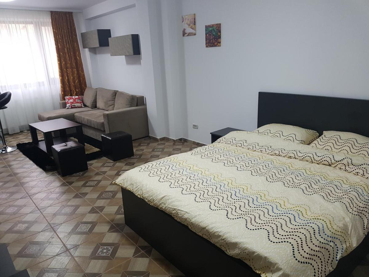 Aparthomes Fundeni Bukarest Exteriör bild